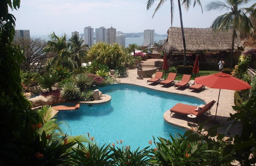 Magallanes House | Magnificent Villa, 7 min to beach. Access thru Hotel Villa Vera.24/7 security.