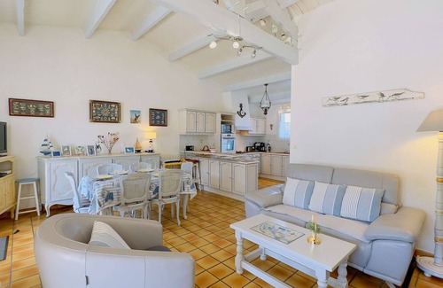 Ars-en-Re House | Magnificent villa with pool, garden and parking