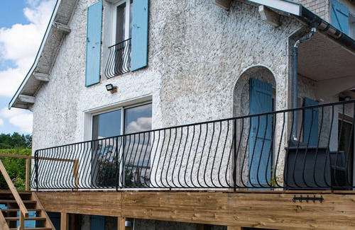 Jurancon House | Magnificent villa with mountain views in Jurançon for 08 to 16 people