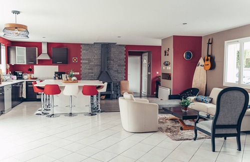 Mezos Villa | Magnificent Villa with Pool 10 min From them the Ocean