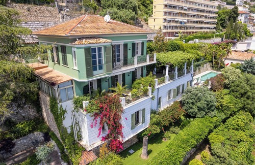 Roquebrune-Cap-Martin Apartment | Magnifique Pool House à 2 min de Monacoap-martin