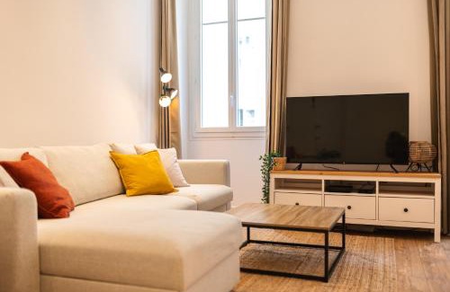 Quartier du Port Apartment | Magnifique 2P avec vue sur le port de Nice