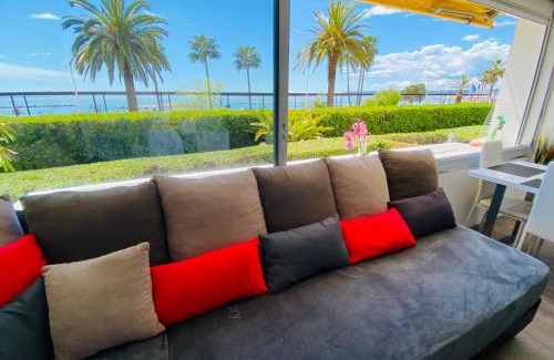 Saint-Laurent-du-Var Apartment | Magnifique appartement les pieds dans l’eau à Nice