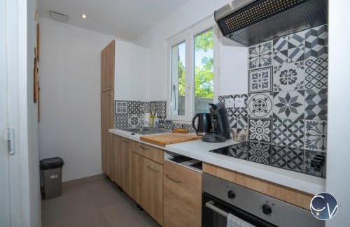 Bagnols-sur-Ceze Apartment | Magnifique Appartement avec Extérieur