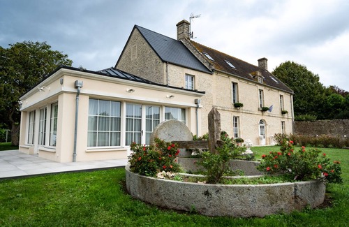 Meuvaines Apartment | Magnifique appartement avec vue sur la campagne
