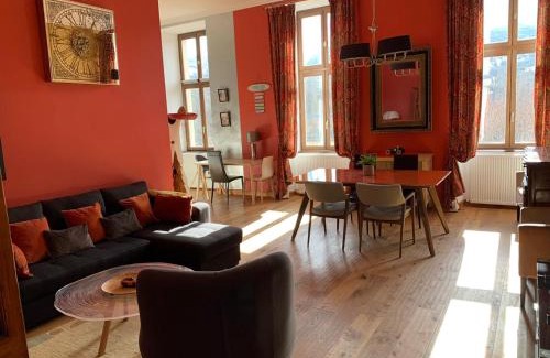 Jausiers Apartment | Magnifique appartement 6 couchages dans villa historique