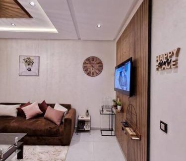 Quartier Des Mimosas Apartment | Magnifique Appartement de Luxe en plein centre ville