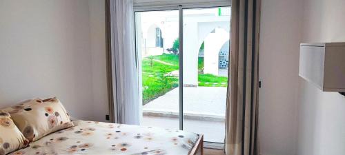 Al Bahraoyine Apartment | Magnifique Appartement de Luxe à Tanger avec Vue sur la Mer et Accès Piscine