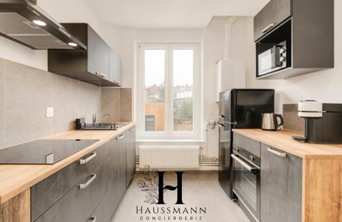 Haussonville-Blandan-Mon Desert-Saurupt Apartment | Magnifique Appartement Pop Art Nancy