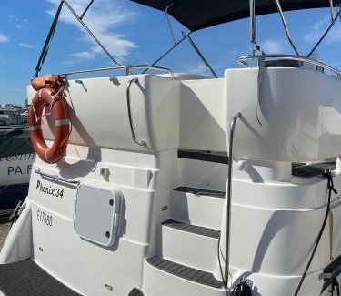 Bazolles Boat Rental | Magnifique bateau au coeur du Nivernais à l'étang de BAYE