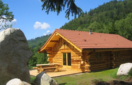 La Bresse Ski Chalet | Magnifique chalet rondins à La Bresse, idéal famille, wifi, calme, terrasse