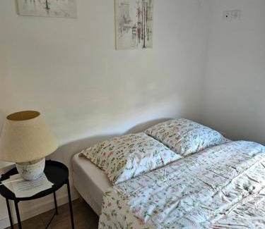 Beauvais Apartment | Magnifique Chambre Triple3