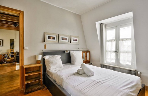 Riquet Stalingrad Apartment | Magnifique Duplex Avec vue sur Le Sacré Cœur