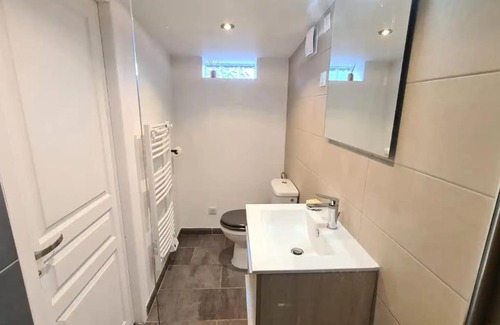 Secteur 1 Apartment | Magnifique duplex, tout confort, 10min à pied Gare