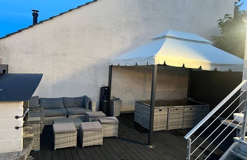 Jouy-le-Moutier House | Magnifique Maison Moderne