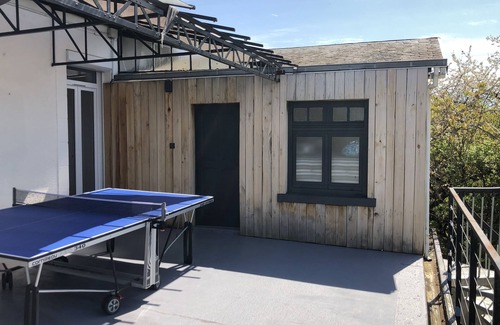 Saint-Junien House | Magnifique Maison de Ville Avec Terrasse et Jardin