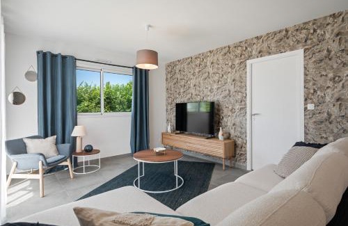 Montigny House | Magnifique Maison, Spacieuse & Élégante - 5 chambres, terrasse & Parking