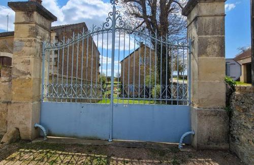 Nuars House | Magnifique Maison typique morvan avec piscine