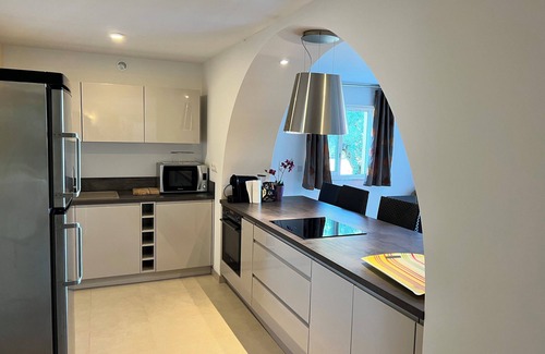 Mougins Apartment | Magnifique Rez-de-chaussée Avec Jardin Privatif