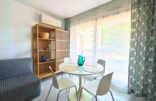 Les Baumettes Apartment | Magnifique Studio Le Renoir proche mer