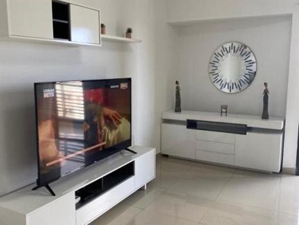 Point E Apartment | Magnifique studio tres calme pointt E