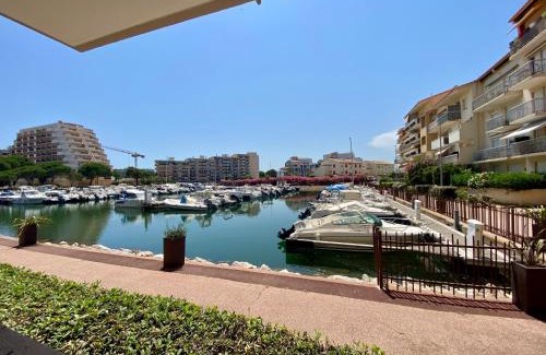 Le Port Apartment | Magnifique T2 au calme avec une superbe vue sur le port