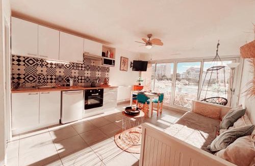 Le Port Apartment | Magnifique T2 au calme avec une superbe vue sur le port