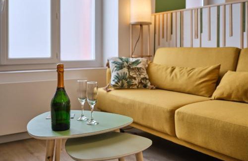 Limoux Apartment | Magnifique T3 centre ville avec WIFI RDC