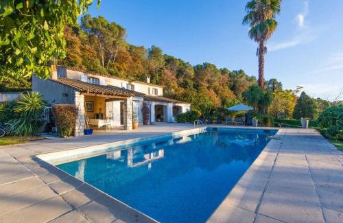 Saint-Paul-de-Vence Villa | magnifique villa