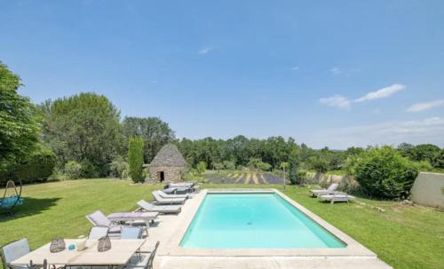 Eguilles Villa | Magnifique villa avec piscine village à pied