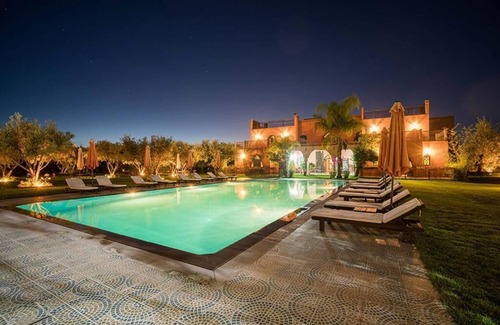 Sidi Abdallah Ghiat House | Magnifique Villa en Location Saisonnière