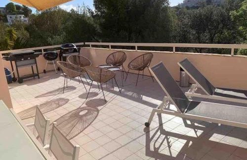 Saint Pierre de Feric Villa | Magnifique villa familiale avec piscine