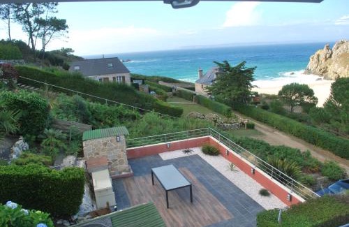 Beuzec-Cap-Sizun Villa | Magnifique villa face à la plage de Pors Peron