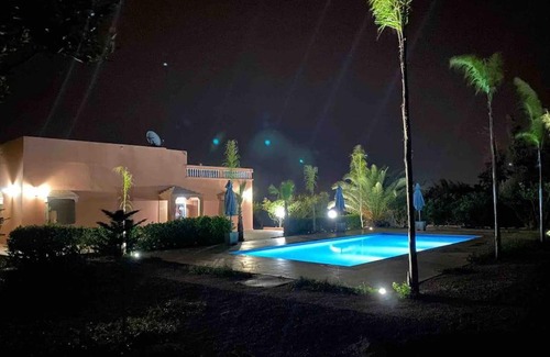 Inchaden Villa | Magnifique villa orientale privé avec piscine .