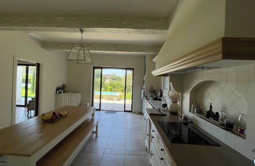 Chateauneuf-Grasse Villa | Magnifique Villa Provençale 190m2 Jardin de 3000 m2 Grande Piscine