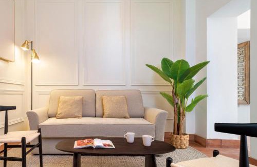 San Lorenzo Apartment | Magno Apartments Santa Clara - Private Terraces with Jacuzzi