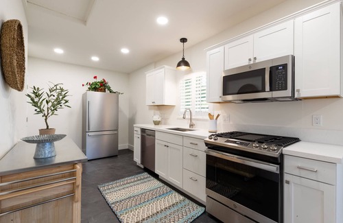 Solvang Cottage | Magnolia Cottage - Solvang, CA