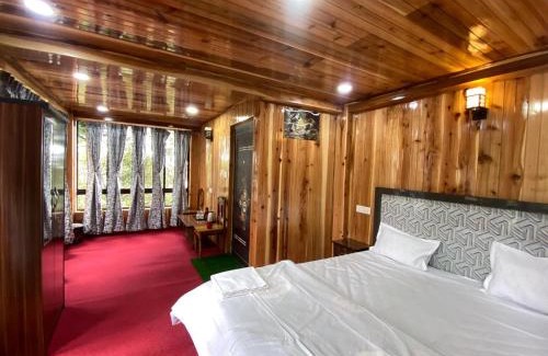 Darjeeling Bed & Breakfast | Magnolia Farmhouse and Homestay