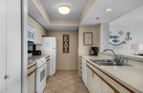 Holiday Isle Apartment | Magnolia House at Pointe by TO