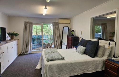 Featherston House | MAGNOLIA HOUSE