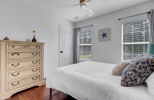 North Charleston House | Magnolia House of N Charleston