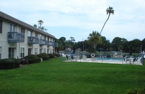 Springs at Kings Bay Condo | Magnolia Lodge Estates in Crystal River