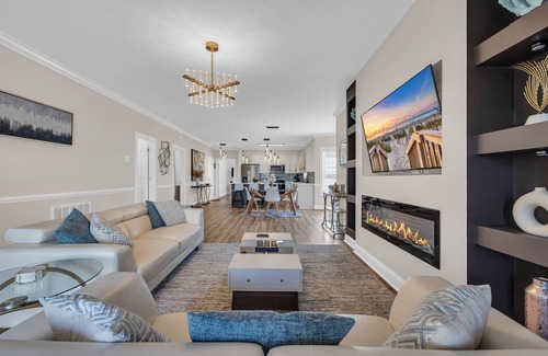 Central Myrtle Beach Condo | Magnolia Pointe Luxury