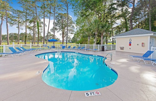 Central Myrtle Beach Apartment | Magnolia Pointe Luster Leaf 4891-101 3 Bedroom Home