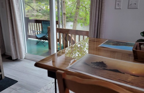 Friendsville House | Magnolia River Charming house in fantastic Friendsville with WiFi, AC