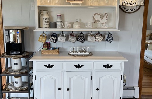 New Albany Other | Magnolia Style Farmhouse, Scenic, Spacious, Hot Tub,Fireplace,Fire Pit,Trails