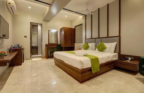 Hadapsar Hotel | Magnus Fortune House Business Hotel , Magarpatta