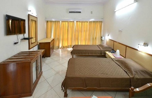Faridabad Hotel | Magpie Tourist Resort