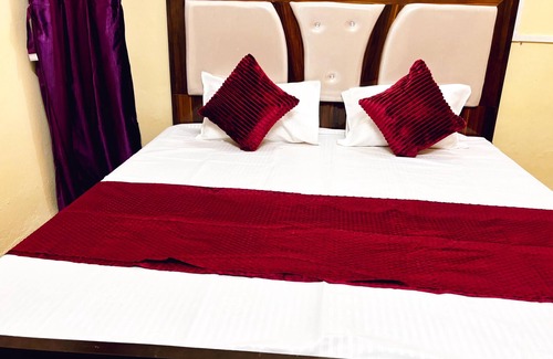 Naini Apartment | maha kumbh highseas hotel