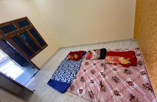 Jhusi House | Maha Kumbh Homestay